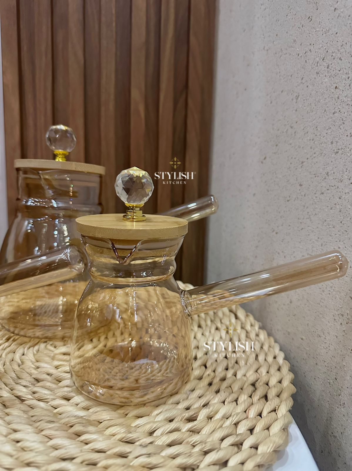 3pcs Elegant heat-resistant glass teapots with crystal knob lids and wooden tops