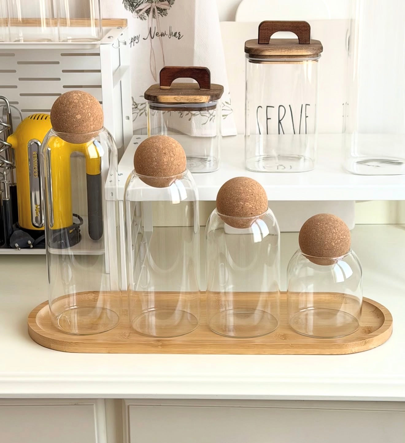 Set of 4 Jars With Circle Cover