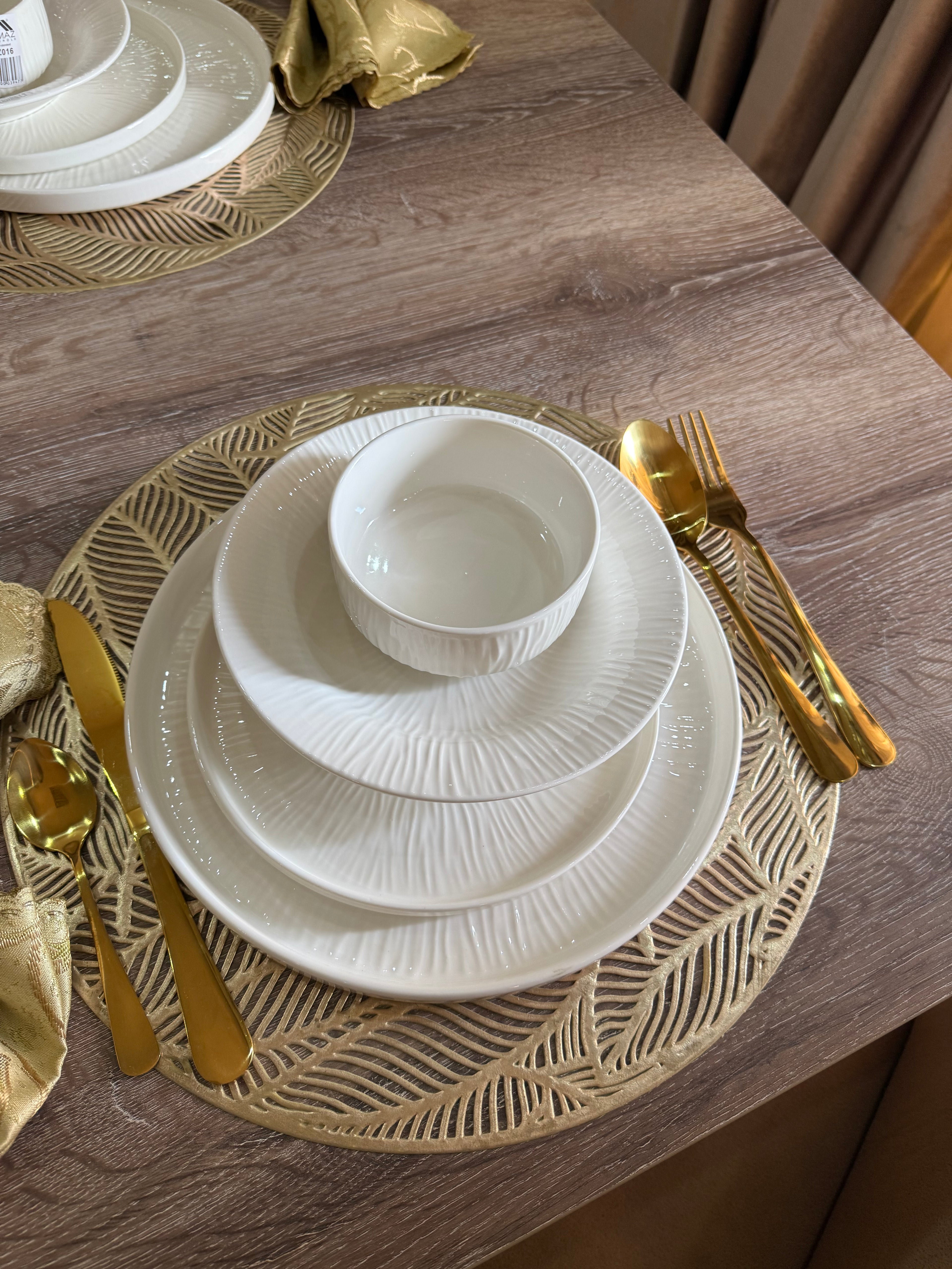 26pcs - Luxury Ceramic Service Set
