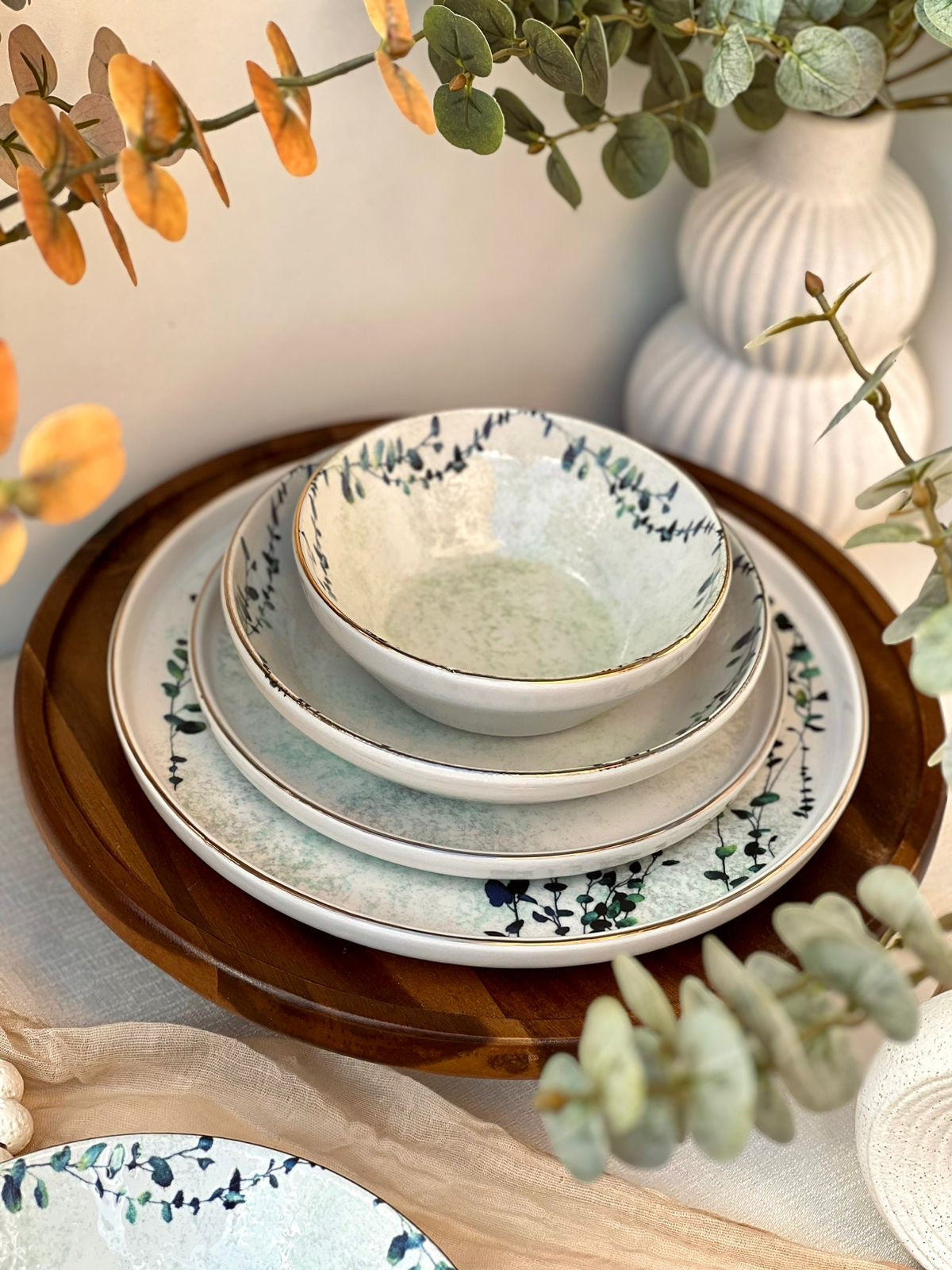 31-Pieces Premium Dinner Set