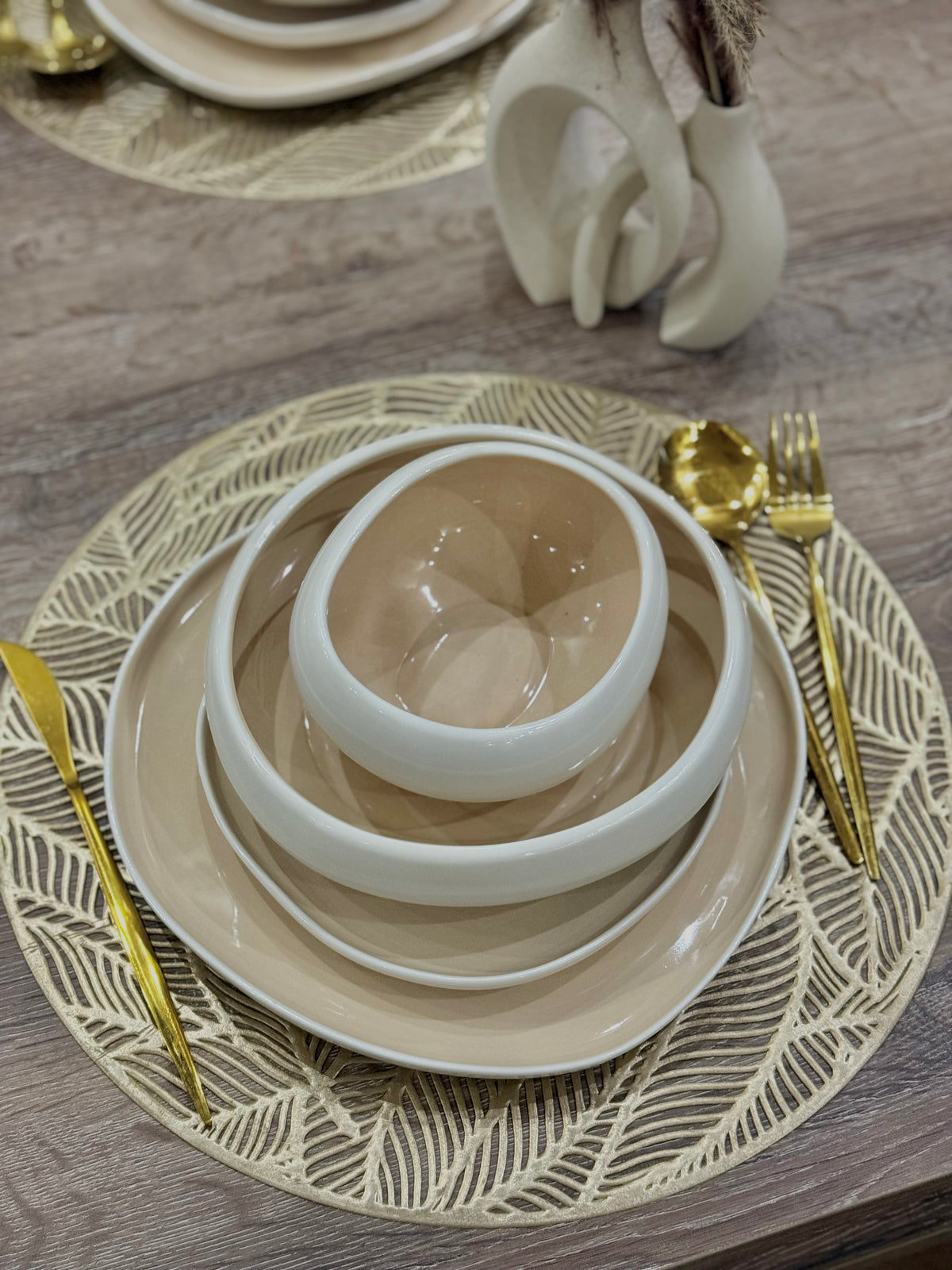 Premium Ceramic luxury Stoneware Set