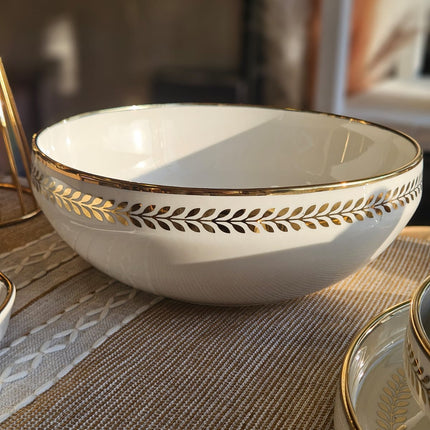 Gold Laurel Wreath Border Dinner Set