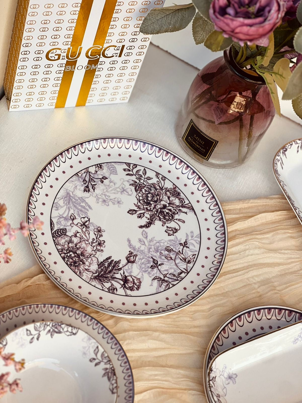 31-Pcs Luxury Dinner Set