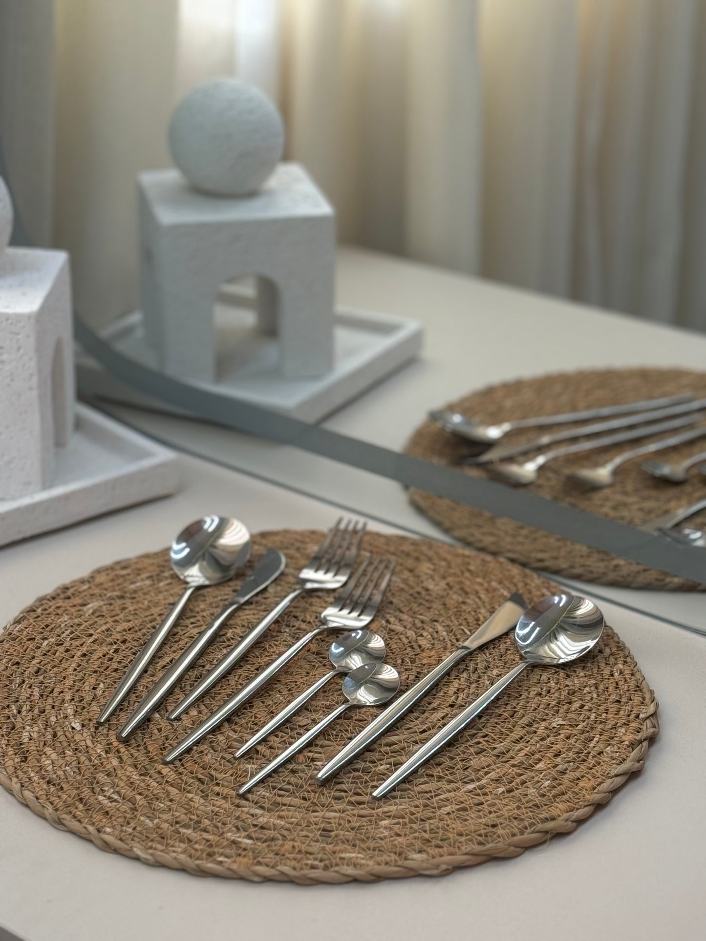 48pcs Stainless Steel Cutlery Set