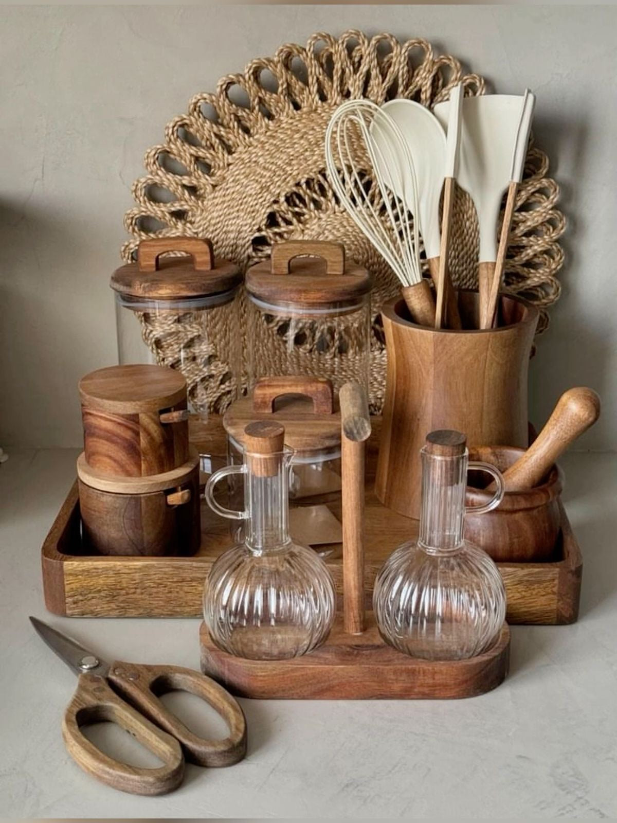 Elegant Oil & Vinegar Dispenser Set