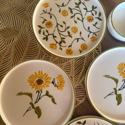 Green Flower Ceramic Set