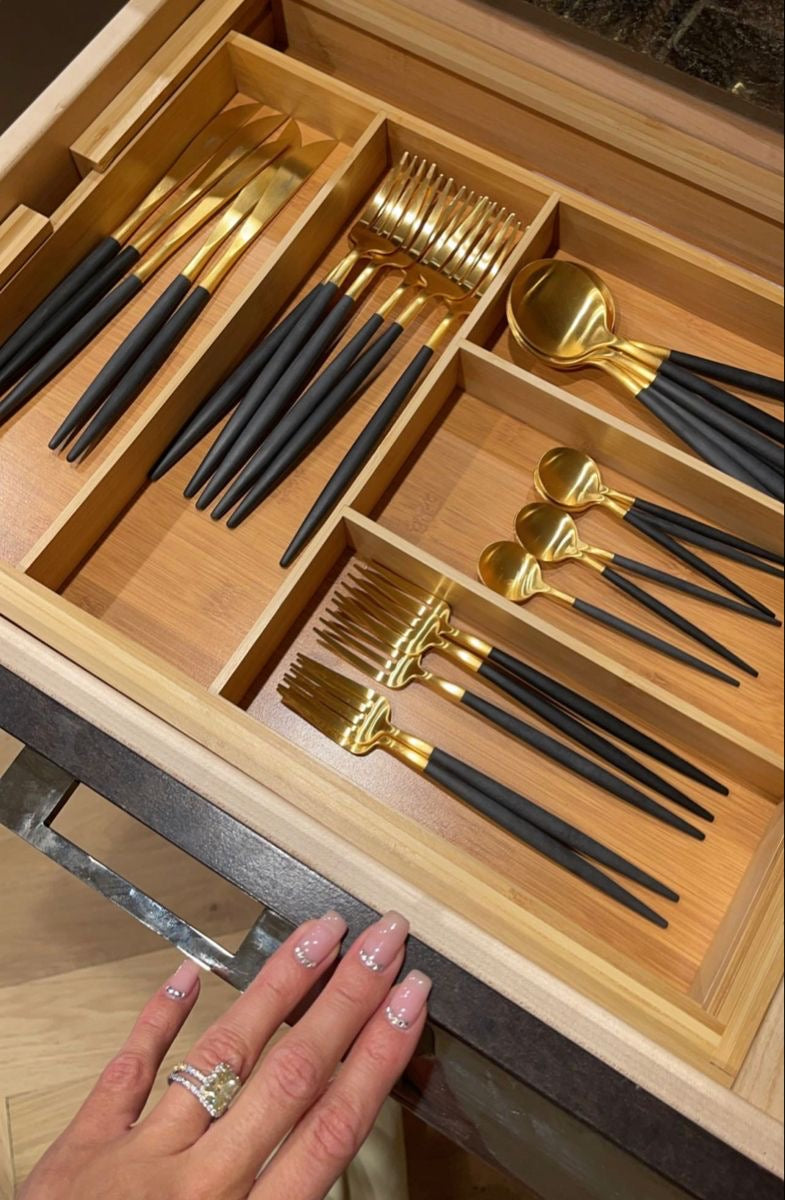 Elegant Stainless Steel Cutlery Set