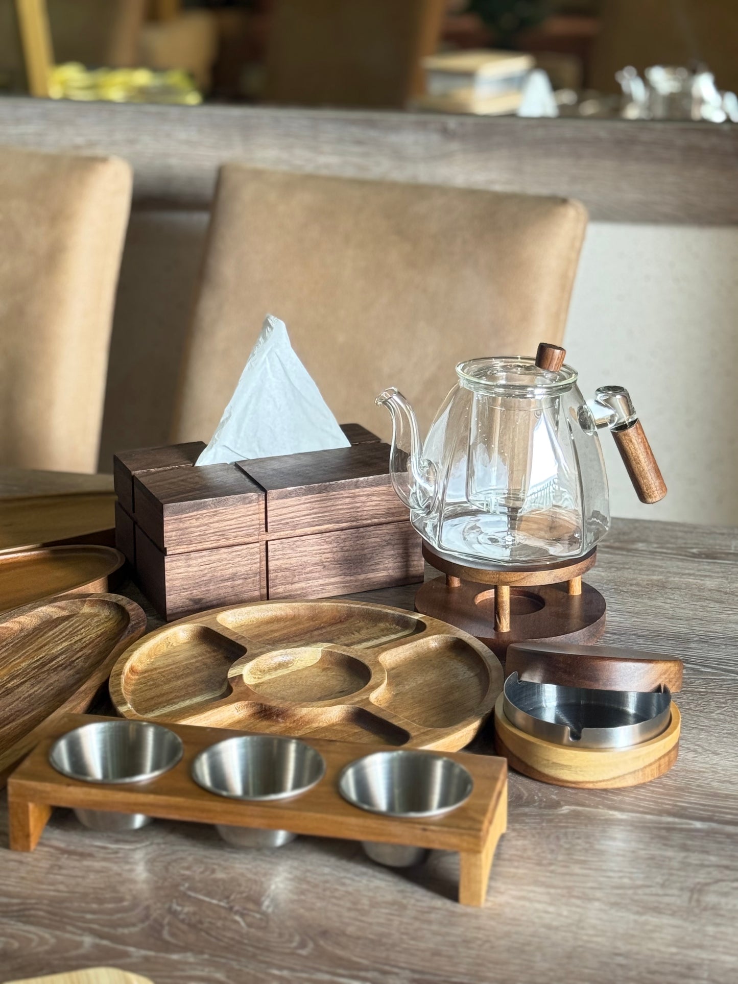 Serving wood with 3 stainless Bowls