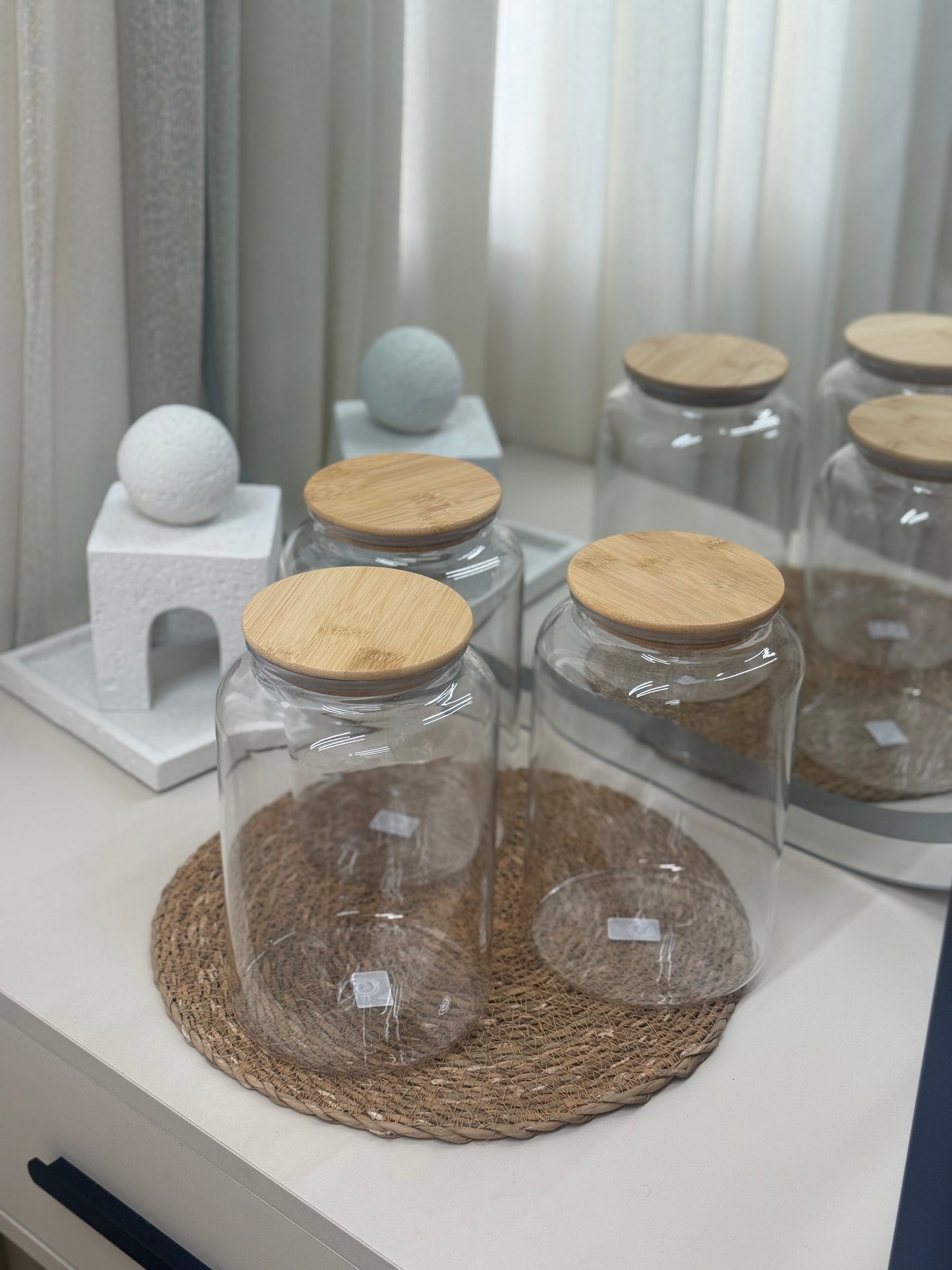 4 Liters Jars with Bamboo lid