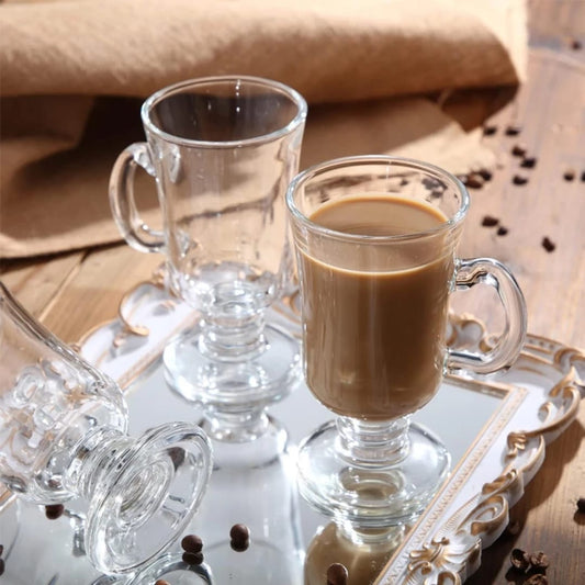 Glass cups with base