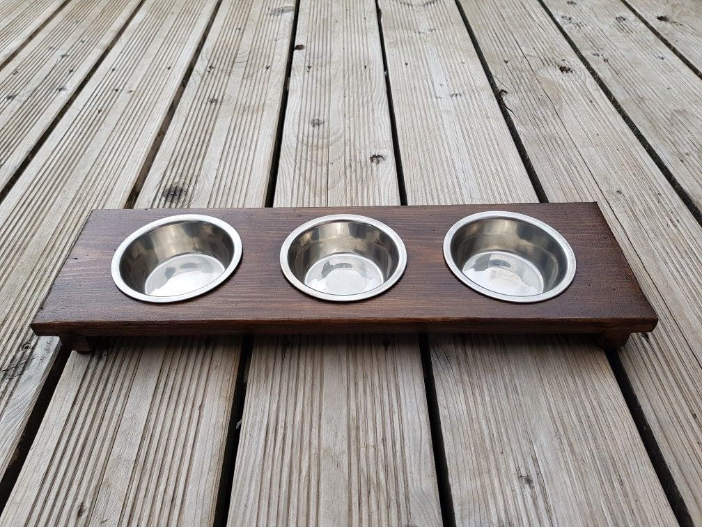 Serving wood with 3 stainless Bowls