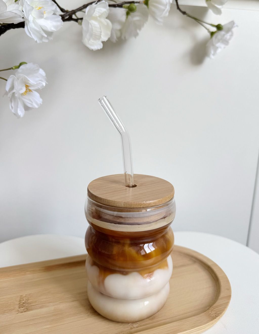 1 Clear Glass With Glass Straw With Lid, Caterpillar Handle, Simple Creative Mug for breakfast