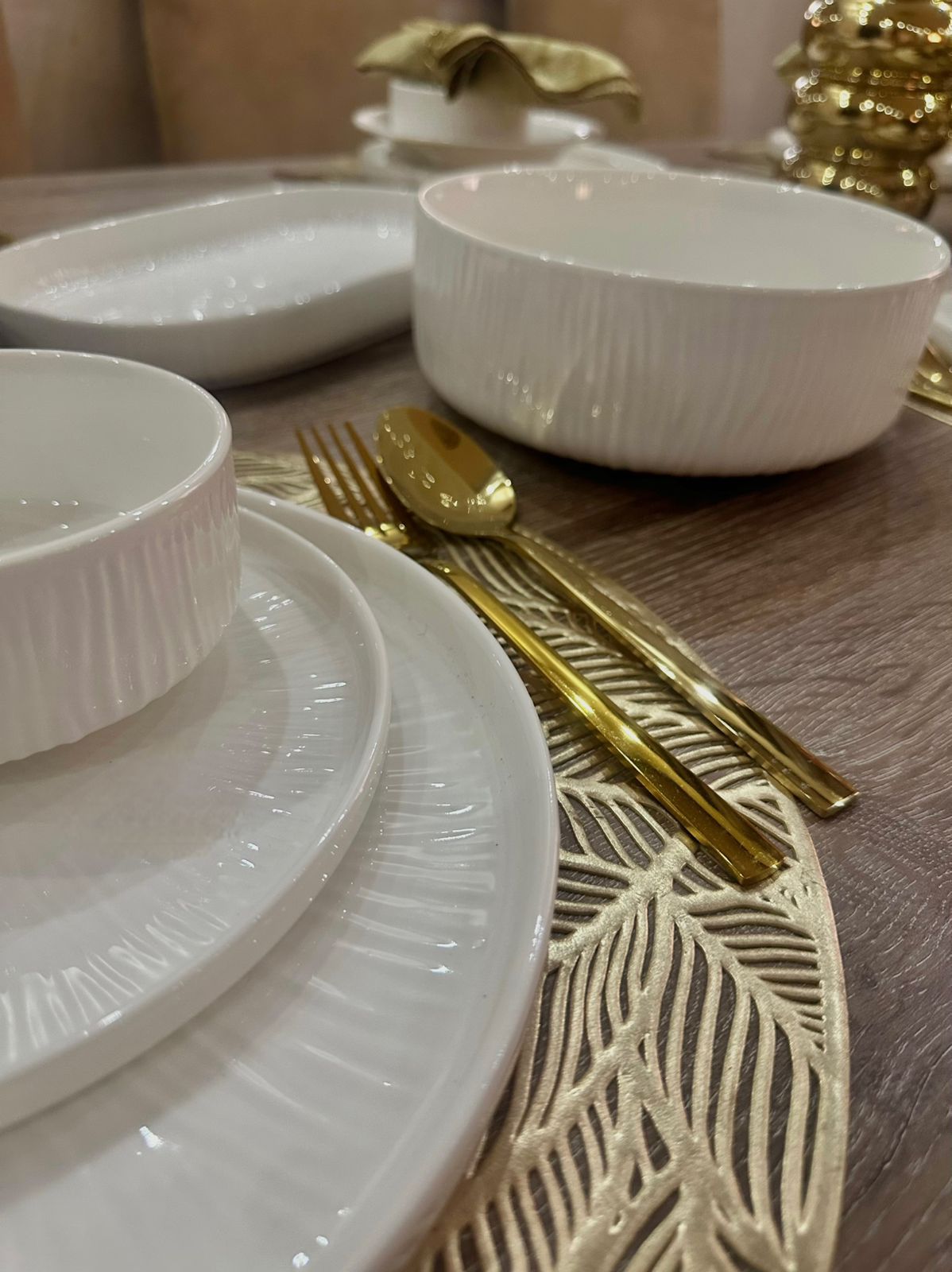 Luxury Ceramic Service Set