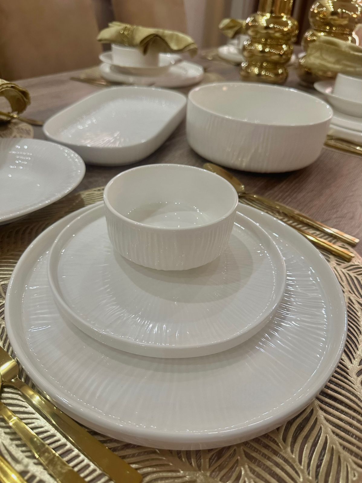 26pcs - Luxury Ceramic Service Set