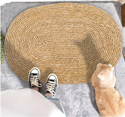 Natural braided oval jute rug