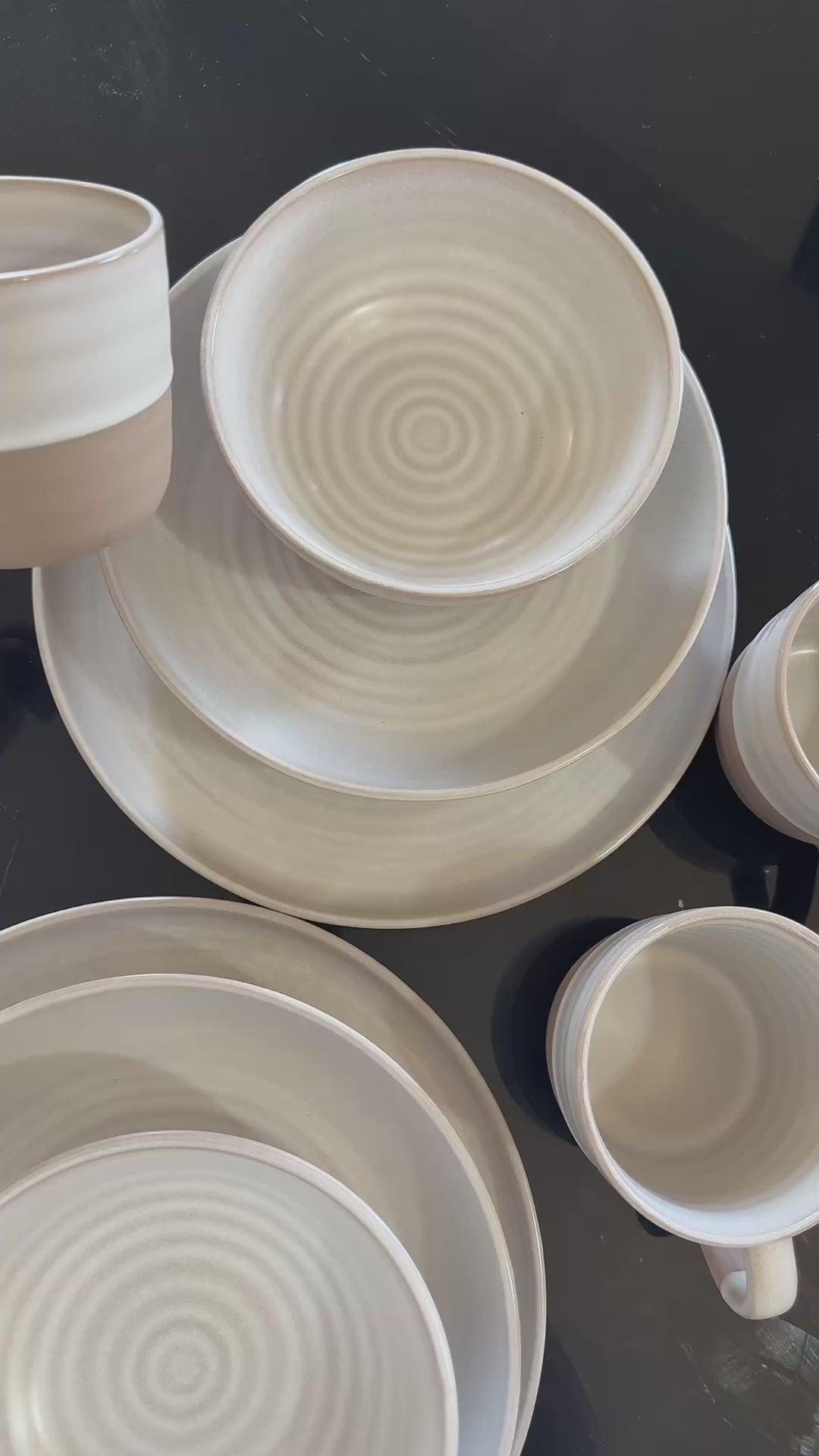 Nordic Spiral Ceramic Dinnerware Set